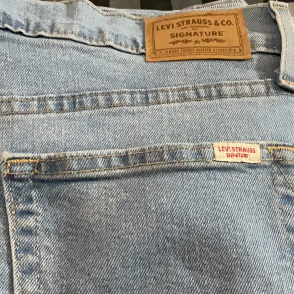 Levi’s Jeans